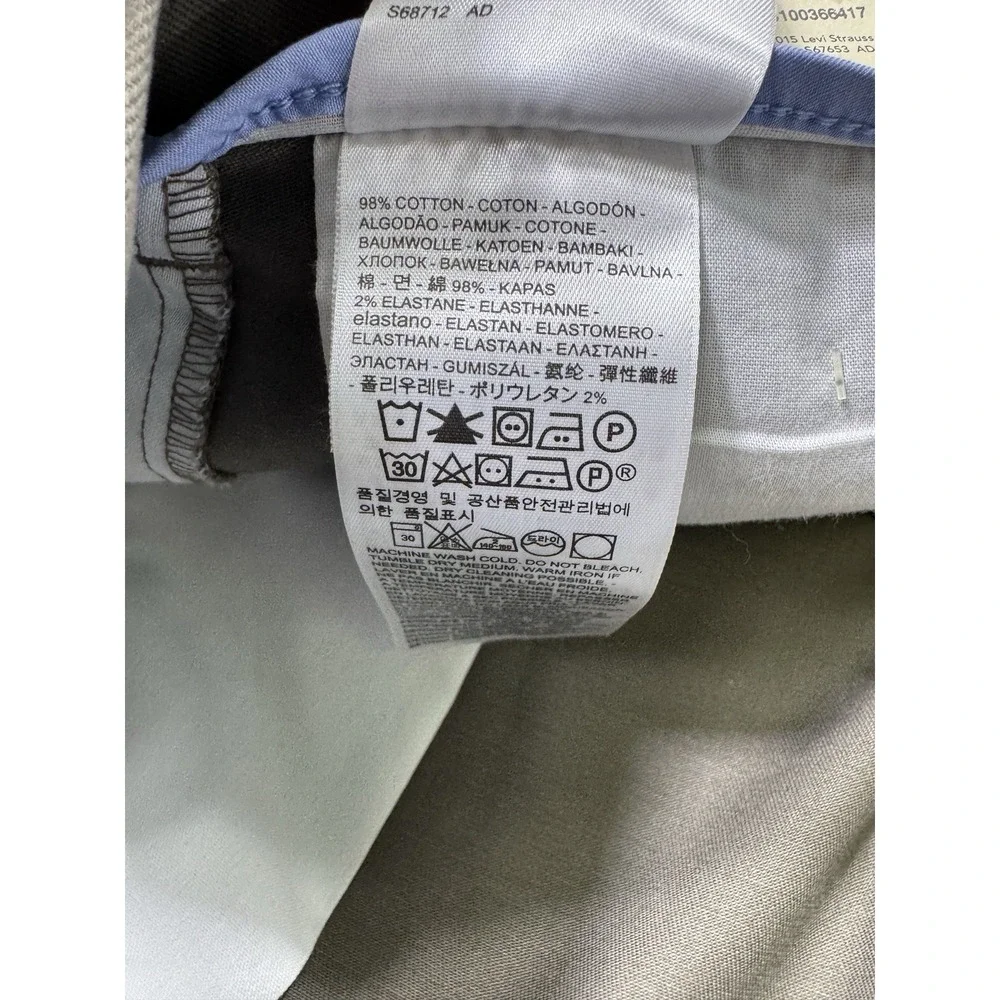 Dockers Signature Khaki Men's 40x32 (40x31) NWT Classic Fit Grey Stretch Casual